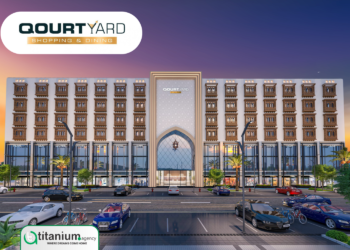 QourtYard Shopping and Dining Q High Street Pine Avenue Lahore